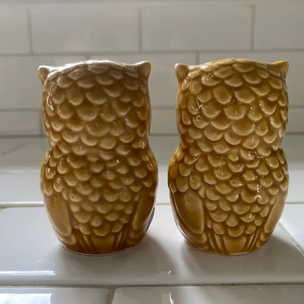 OWL Salt & Pepper Shakers Ceramic Vintage Made in Japan Original Sticker